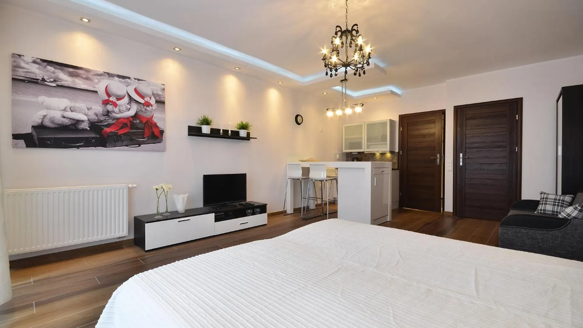 Economy Dom & House Apartments By The River In Gdansk With Pool, Sauna And Gym 0*,  Poland