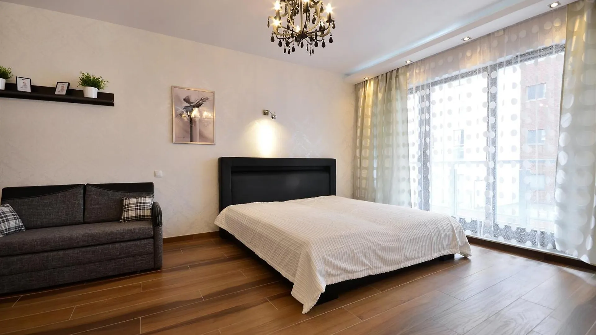 Economy Dom & House Apartments By The River In Gdansk With Pool, Sauna And Gym