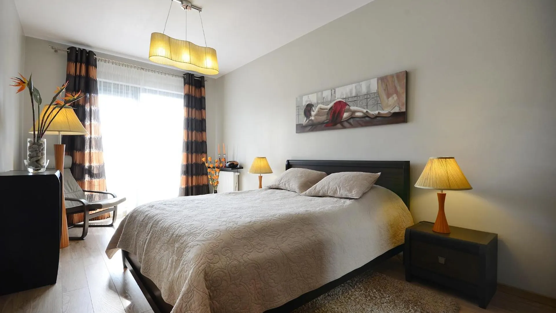 Economy Dom & House Apartments By The River In Gdansk With Pool, Sauna And Gym