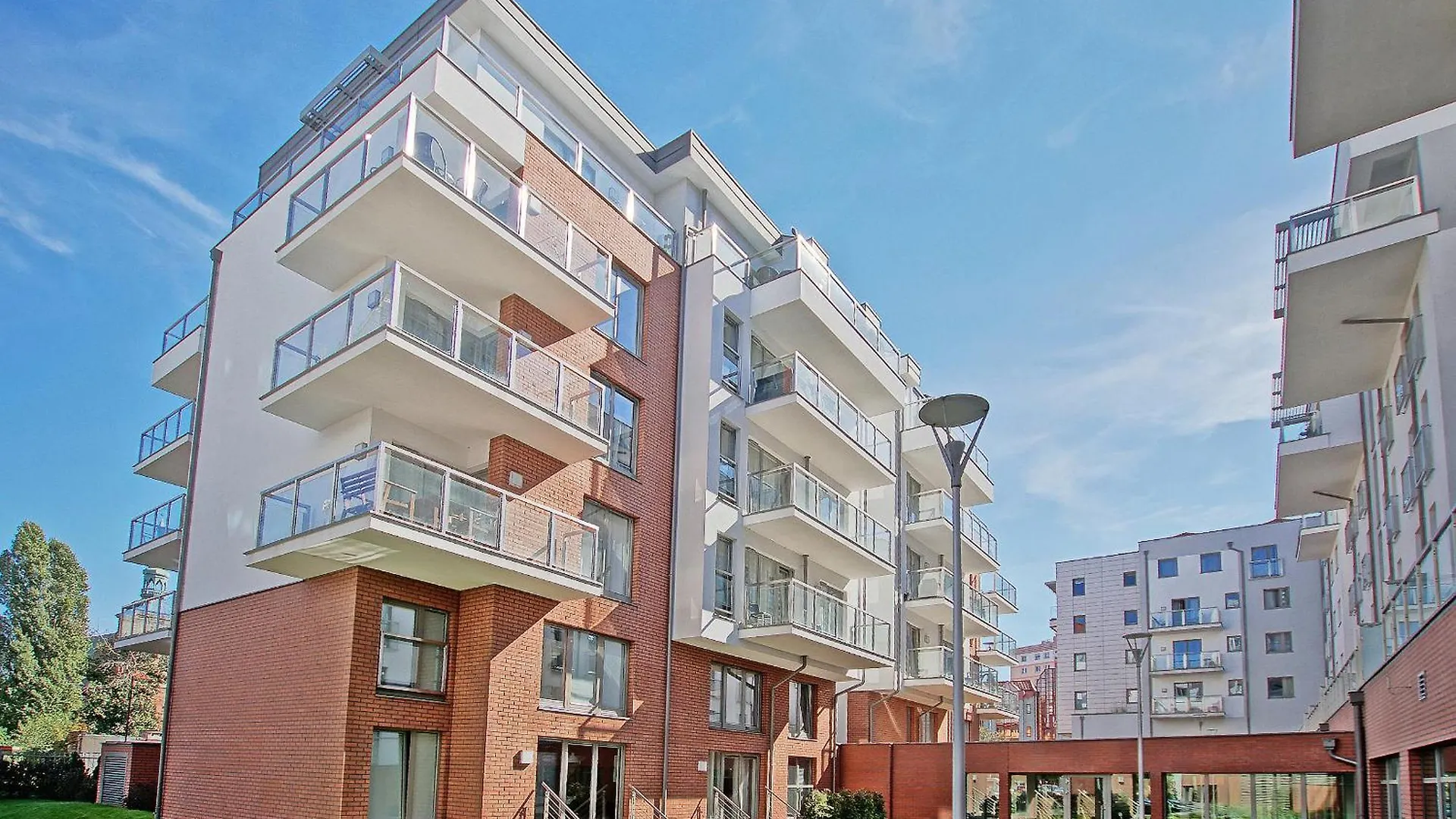 Economy Dom & House Apartments By The River In Gdansk With Pool, Sauna And Gym Poland