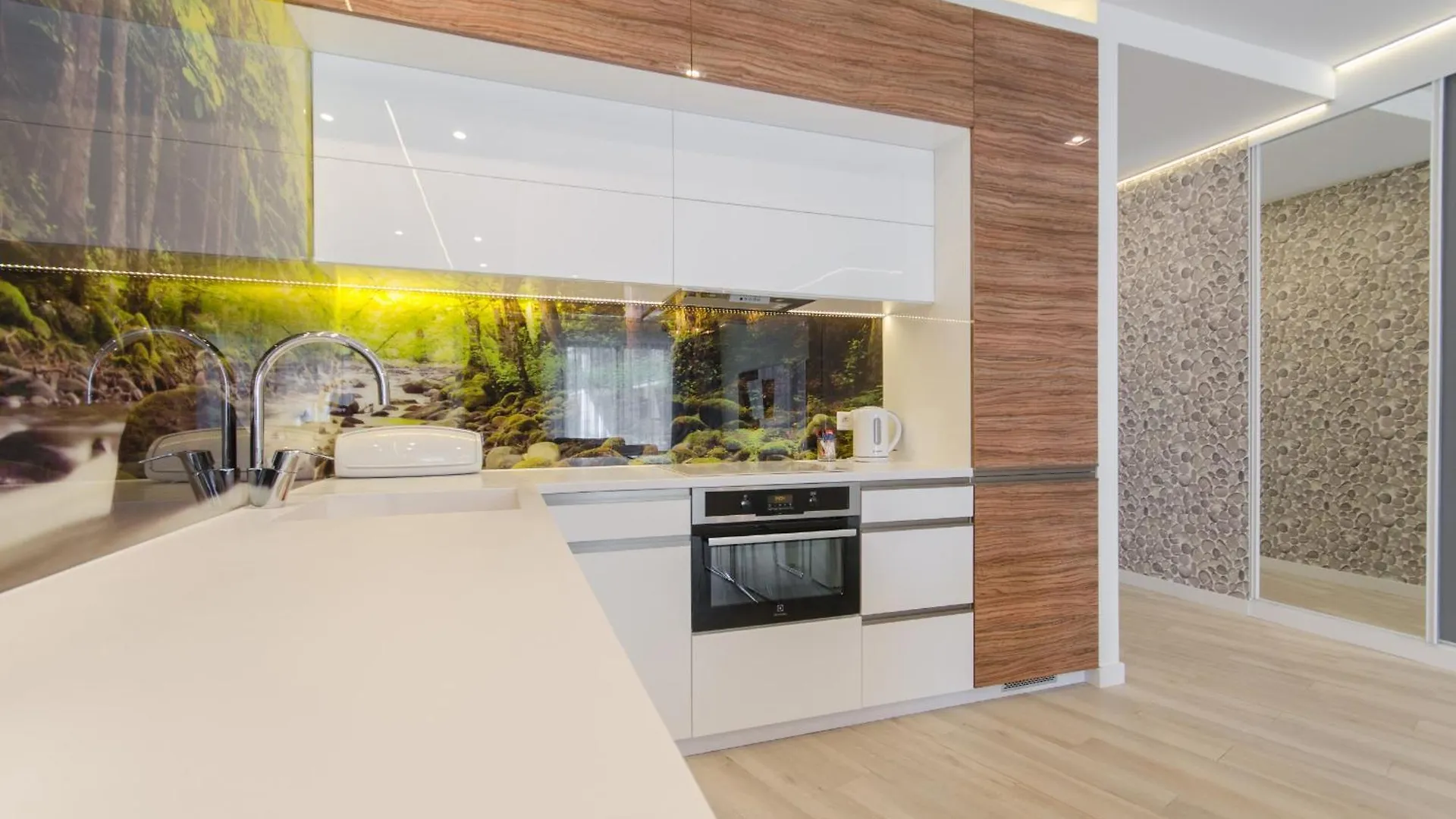 Economy Dom & House Apartments By The River In Gdansk With Pool, Sauna And Gym 0*,